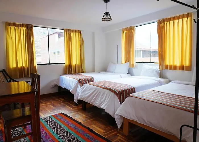 Shanti Hotel *